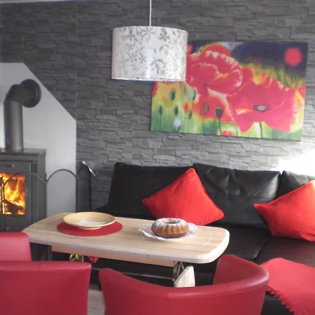 Mit Kamin In Prázdninový dům