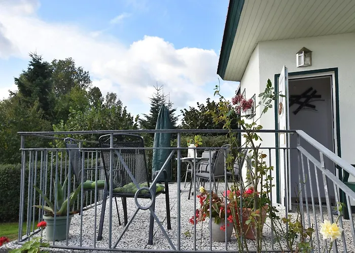 בית נופש Mit Kamin In שטרנברג